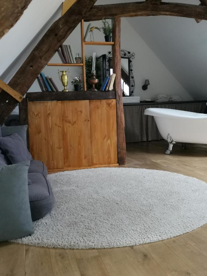 Domaine Lvd Avec Spa, Bois Et Riviere Privee La Bloutiere Exterior foto